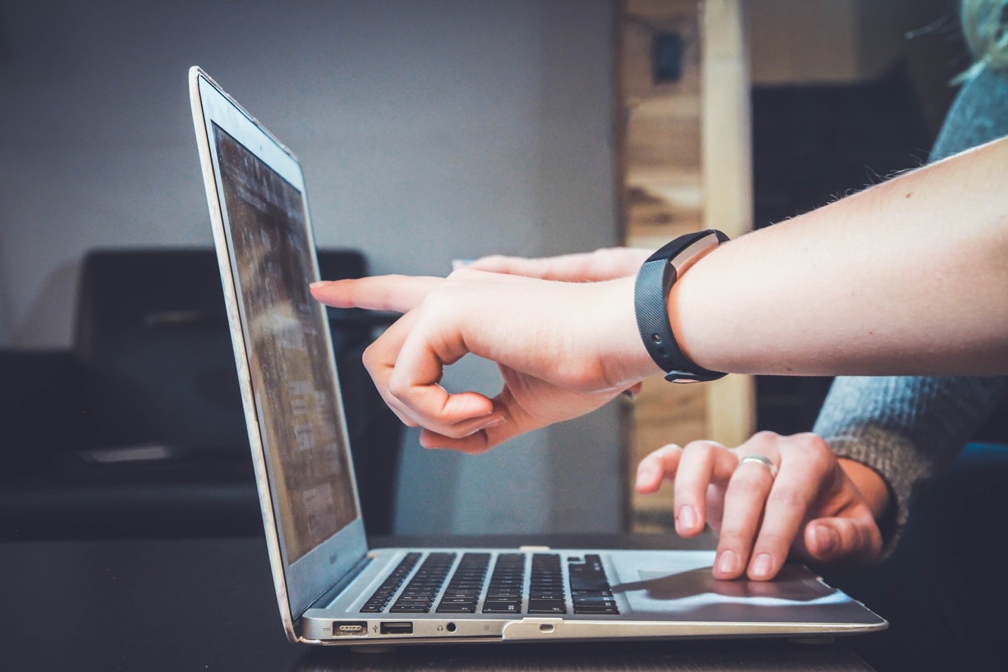 Dicas para Melhorar a Conectividade e Eficiência em seu Negócio